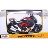 Maisto DUCATI Diavel Carbon 1/12