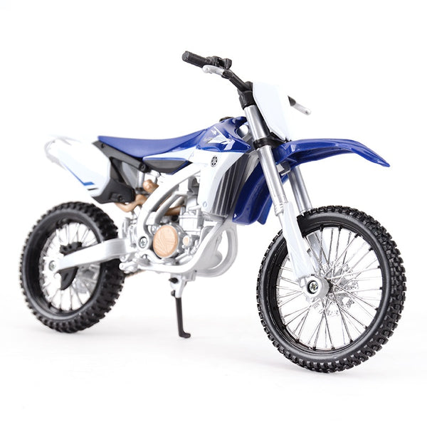 Maisto Yamaha YZ450 1/12